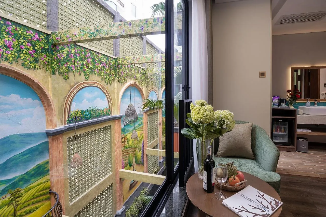 Chi House Danang Hotel And Apartment 4*, Da Nang